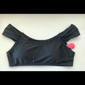 𝗠𝗢𝗩𝗜𝗡𝗚 𝗠𝗨𝗦𝗧 𝗦𝗘𝗟𝗟 NWT Black Off Shoulder Bikini / Swim Top | Medium